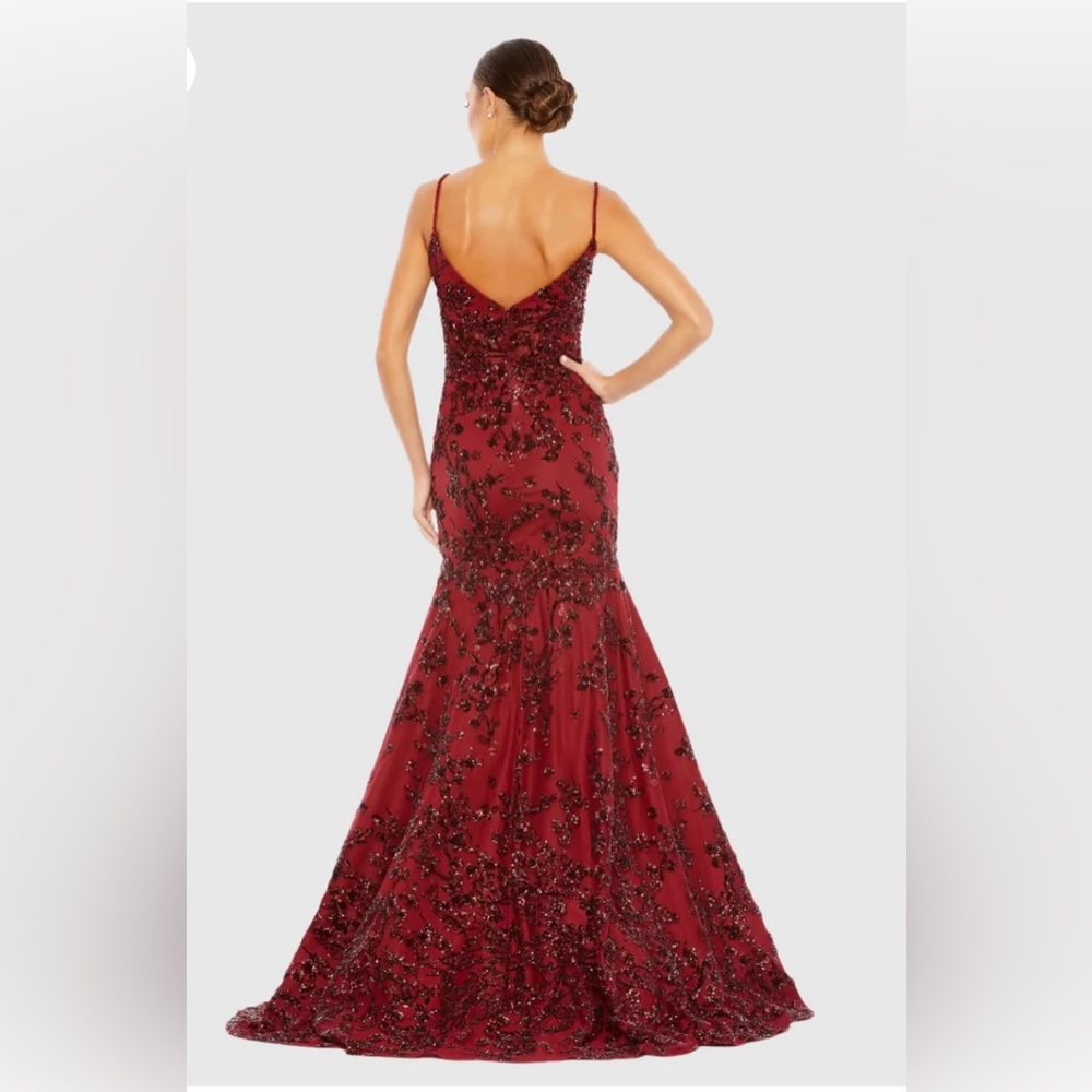 Mac Duggal Red Sequined Illusion Corset Trumpet Gown Size 4 - Picture 2 of 15